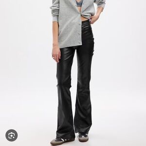 Gap High Rise Faux-Leather '70s Flare Pants size 31